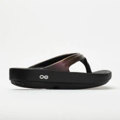 OOFOS OOlala Women's Cabernet -Wayfinder Shoe Shop 570506 6
